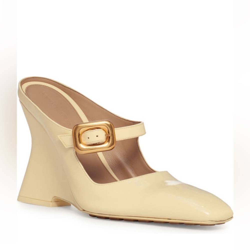 Bottega Veneta Patent leather Mary-Jane Comet Mule Pumps